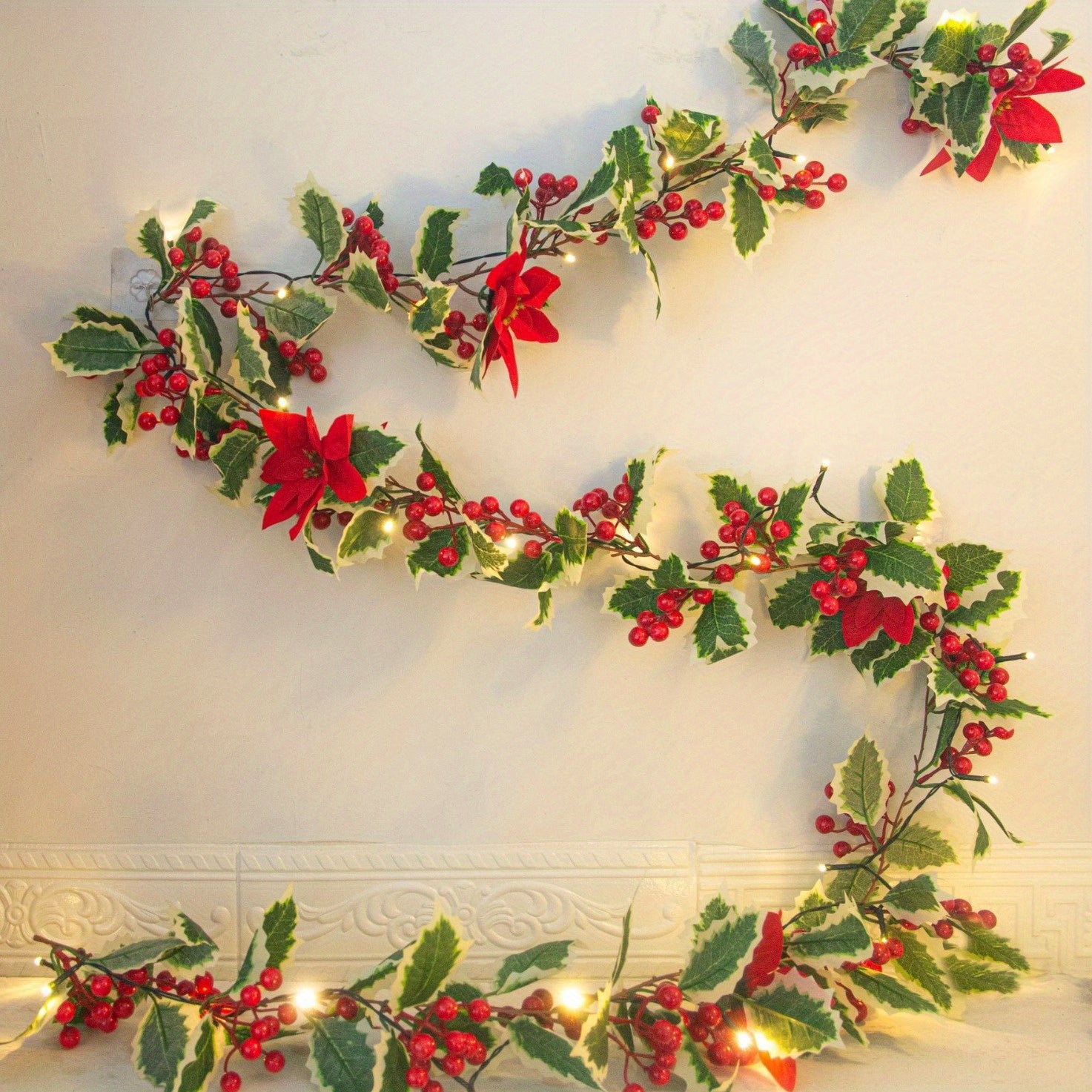Garland 1set, 30LED Lighted Festive 170cm Christmas Garland with Red Berries and Holly Leaves