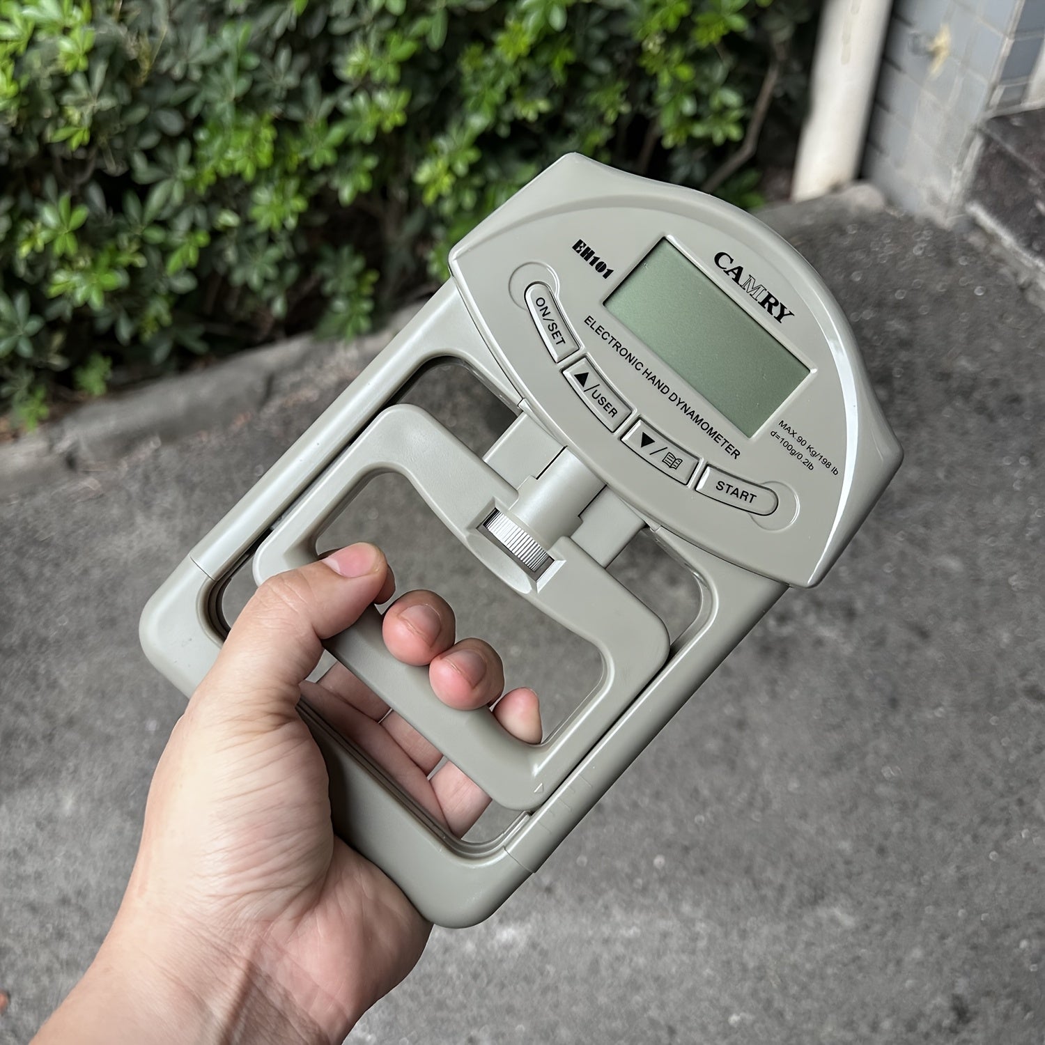 Hand Grip Strength Tester 198lb/90kg, Camry Digital Hand Dynamometer for Hand Grip Strength Trainer Test Electronic Grip Strengthener Hand Exerciser Meter Digital Hand Grip Training Testing Gauge for Sport Home School Use, G